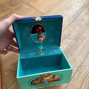 Vintage 1990s Disney Store Little Mermaid Music Box - Perfect Condition